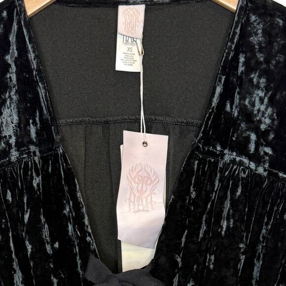 Free People We Are HAH Jump On It Velvet Jumpsuit In Black Size XS New - Picture 4 of 14